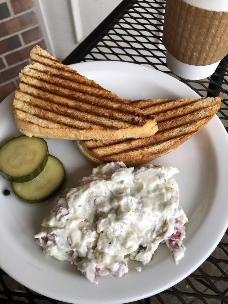 Blackbird Espresso Bar & Bistro, Topeka Roadtrippers