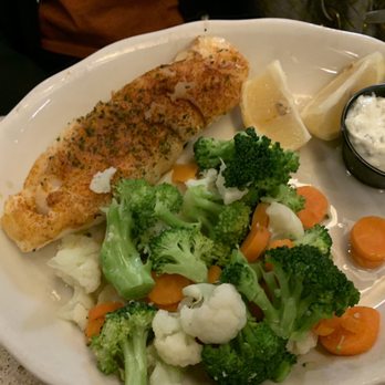 Brad's Restaurant - Light fare - cod - Seafood Near Me - Pismo Beach, California