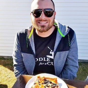 Fryeburg Fair - Sunflower pizza at Fryeburg Fair - Festivals Near Me - Fryeburg, Maine