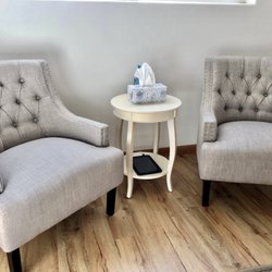Vine Medical Pregnancy Health Clinic - Counseling room