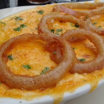 Fiddlesticks Pub - Mac & Cheese - Pubs Near Me - New York, New York Fiddlesticks Pub - Mac & Cheese - Pubs Near Me - New York, New York