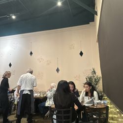 Vingenzo's - Local wonderful itailian