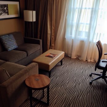 Courtyard by Marriott Seattle Bellevue/Downtown - Living room of 1 bedroom - Hotels Near Me - Bellevue, Washington Courtyard by Marriott Seattle Bellevue/Downtown - Living room of 1 bedroom - Hotels Near Me - Bellevue, Washington