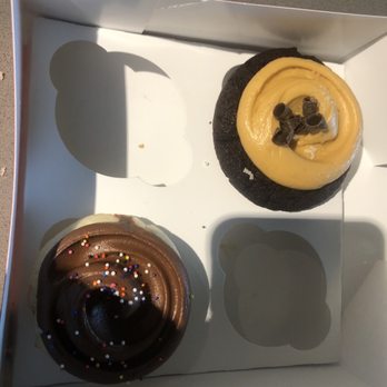 Cupcake Royale - Originally pumpkin maple, original, tiramisu and salted caramel cupcake. - Bakeries Near Me - Seattle, Washington Cupcake Royale - Originally pumpkin maple, original, tiramisu and salted caramel cupcake. - Bakeries Near Me - Seattle, Washington