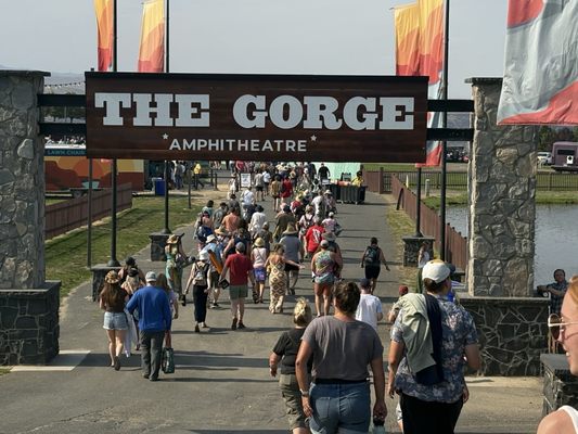 The Gorge Amphitheatre by null