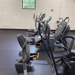 Edward M Armfield Senior Civic & Recreation Center - Cardio