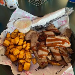 Hog Wild Express - Brisket