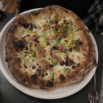Oak Artisan Cookery - Brussels Pizza - Pizza Near Me - Hanover, Pennsylvania