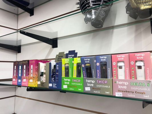 Tu Vecino Market and Smoke Shop by null