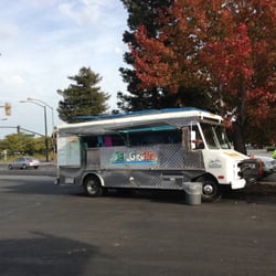 El Grullo Taco Truck