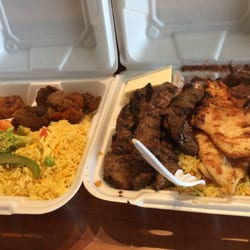 Cevicos City Dominican Restaurant - Their steak and bean sauce are the bombbb!!!