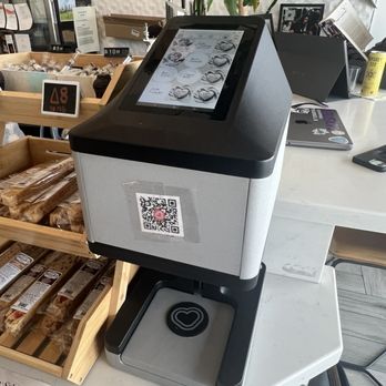 Grinder’s Coffee Bar - Coffee & Tea Near Me - Houston, Texas
