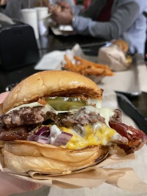 La Birra Bar (Burgers) - North Miami Beach by null