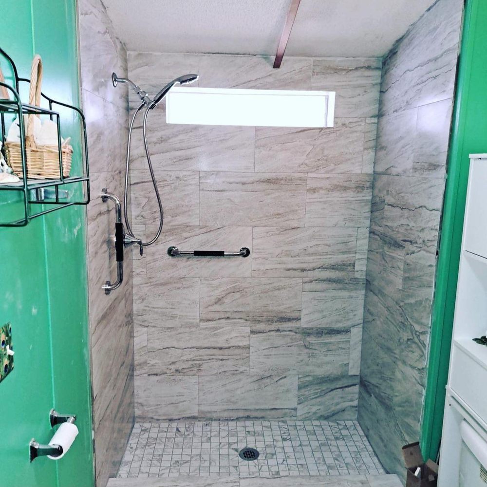 Slide of Padron Remodeling Services