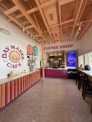 Day Maker Half Day Cafe by null