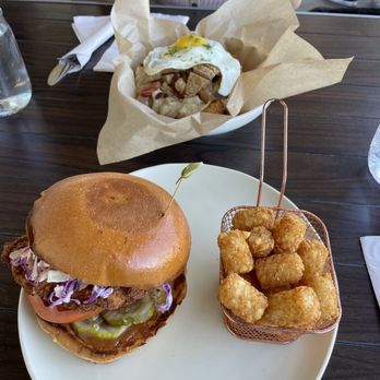 Braxton's Kitchen - Breakfast & Brunch Near Me - Camarillo, California