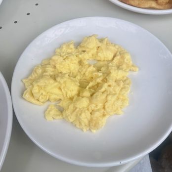 Chez Ma Tante - New American Near Me - Brooklyn, New York