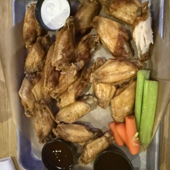 Buffalo Wild Wings - 20 flats - Chicken Wings Near Me - Jacksonville, Florida