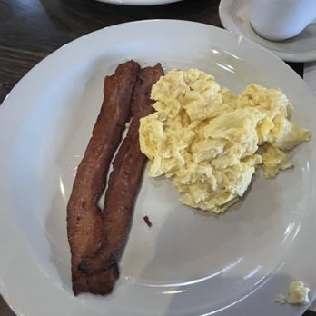 Country Way - Scrambled eggs and crispy bacon. - American Near Me - Fremont, California Country Way - Scrambled eggs and crispy bacon. - American Near Me - Fremont, California