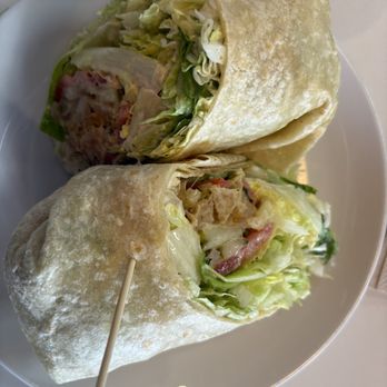 Cozy Plum - Crispy Tenders - Sandwiches Near Me - Sebastopol, California