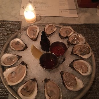 Grey Lady - $1 Happy Hour Oysters are delish! - Seafood Near Me - New York, New York