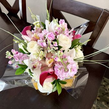 French Florist - Florists Near Me - Costa Mesa, California