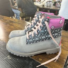 Custom timbs I made Custom timbs I made