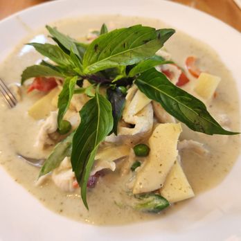 Faang Thai Restaurant & Bar - Very yummy, my Green Curry. - Thai Near Me - Warrenton, Virginia Faang Thai Restaurant & Bar - Very yummy, my Green Curry. - Thai Near Me - Warrenton, Virginia