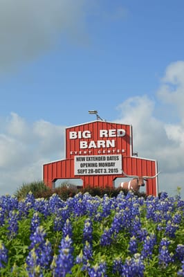 Original Round Top Antiques Fair by null