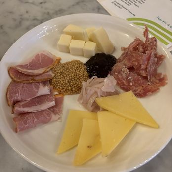 Third Coast Provisions - Happy hour cheese plate - New American Near Me - Milwaukee, Wisconsin