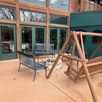 The Lodge at Grant's Trail - Patio in back of lodge - Hotels Near Me - Saint Louis, Missouri The Lodge at Grant's Trail - Patio in back of lodge - Hotels Near Me - Saint Louis, Missouri