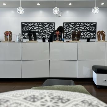Beau & Bella A Modern Day Spa - Pedicure stations - Nail Salons Near Me - San Ramon, California Beau & Bella A Modern Day Spa - Pedicure stations - Nail Salons Near Me - San Ramon, California