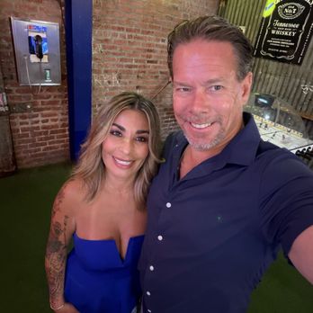 Happy Does Bar - Bars Near Me - San Diego, California Happy Does Bar - Bars Near Me - San Diego, California