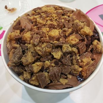sweetFrog Premium Frozen Yogurt - This has Reese's Toppings on the Frozen Yogurt - Ice Cream & Frozen Yogurt Near Me - Lanham, Maryland