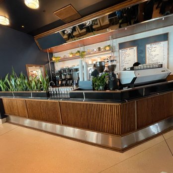 Tops Diner - Coffee bar - Diners Near Me - East Newark, New Jersey Tops Diner - Coffee bar - Diners Near Me - East Newark, New Jersey