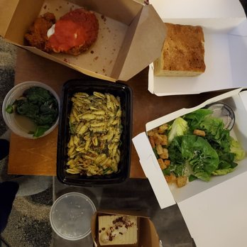 etta - Bucktown - Chicken parmesan meal... Everything was so good! - Pizza Near Me - Chicago, Illinois