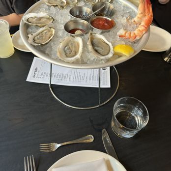 Row 34 - Seaport - Oysters and Shrimp - New American Near Me - Boston, Massachusetts