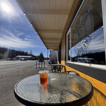 Cafe 2.0 - Relaxing outdoor tables - Coffee & Tea Near Me - Port Orford, Oregon Cafe 2.0 - Relaxing outdoor tables - Coffee & Tea Near Me - Port Orford, Oregon