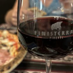 Finisterrae - Wine & pizza - what's not to love?