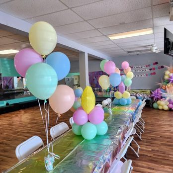 Helium House - Balloon Services Near Me