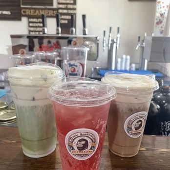 Lucha Kombucha - Pistachio matcha latte House Cold brew with dulce de leche cream and cold foam Kombucha - Coffee & Tea Near Me - Yuma, Arizona Lucha Kombucha - Pistachio matcha latte House Cold brew with dulce de leche cream and cold foam Kombucha - Coffee & Tea Near Me - Yuma, Arizona