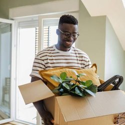 Heart 2 Heart Delivery & Moving Solutions