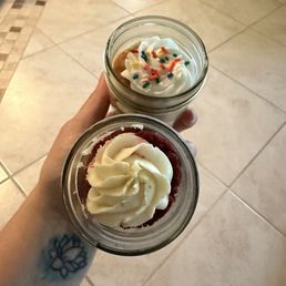 Red Velvet and Funfetti Cake Jars Red Velvet and Funfetti Cake Jars