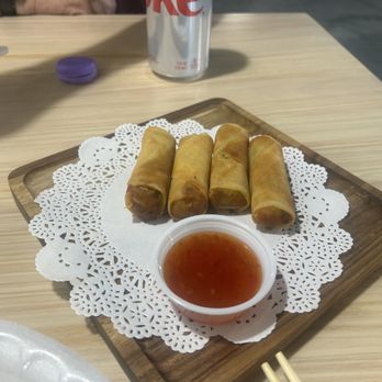 Fan's Asian Corner - spring rolls - Bubble Tea Near Me - St Peters, Missouri Fan's Asian Corner - spring rolls - Bubble Tea Near Me - St Peters, Missouri