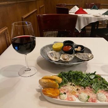 Bascom's Chop House - Steakhouses Near Me - Clearwater, Florida