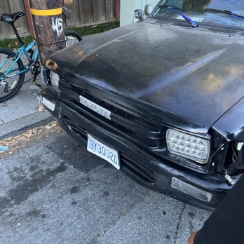 SMT Auto Body - The truck 1989 beware!! This truck turned into oncoming traffic in an intersection , NON INSURED, NO TICKET ISSUED BY San Mateo PD. - Body Shops Near Me - San Mateo, California