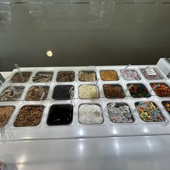 Yogurtland - Ice Cream & Frozen Yogurt Near Me - Las Vegas, Nevada Yogurtland - Ice Cream & Frozen Yogurt Near Me - Las Vegas, Nevada