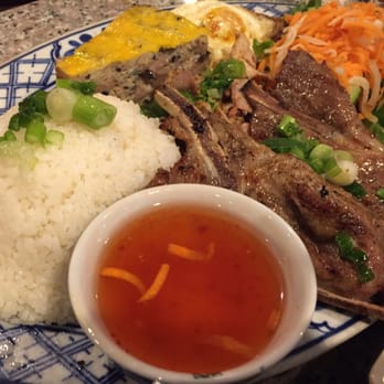 Tamarind Tree 1407 Photos 1364 Reviews Vietnamese 1036 S Jackson St Little Saigon Seattle Wa Restaurant Reviews Phone Number Menu Yelp