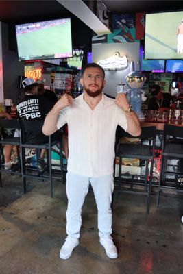 Grails Miami - Restaurant & Sports Bar by null