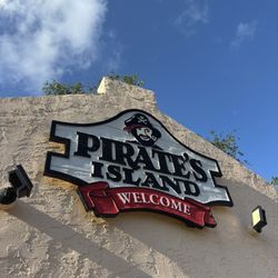 Pirate's Island Adventure Golf